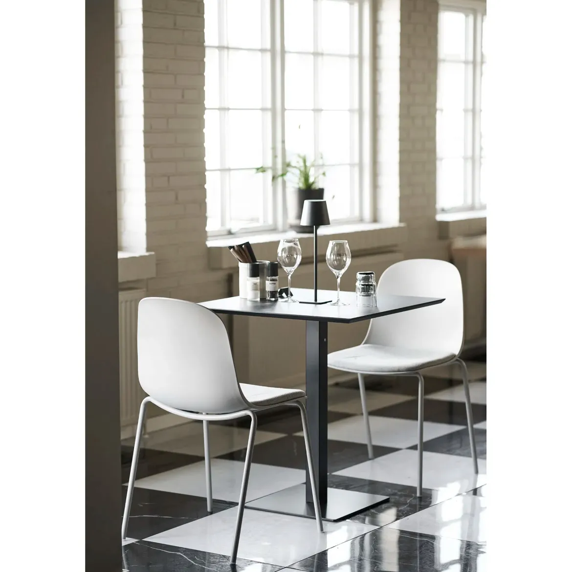 Tischlampe „Lucardo“ – Minimalistisches Design