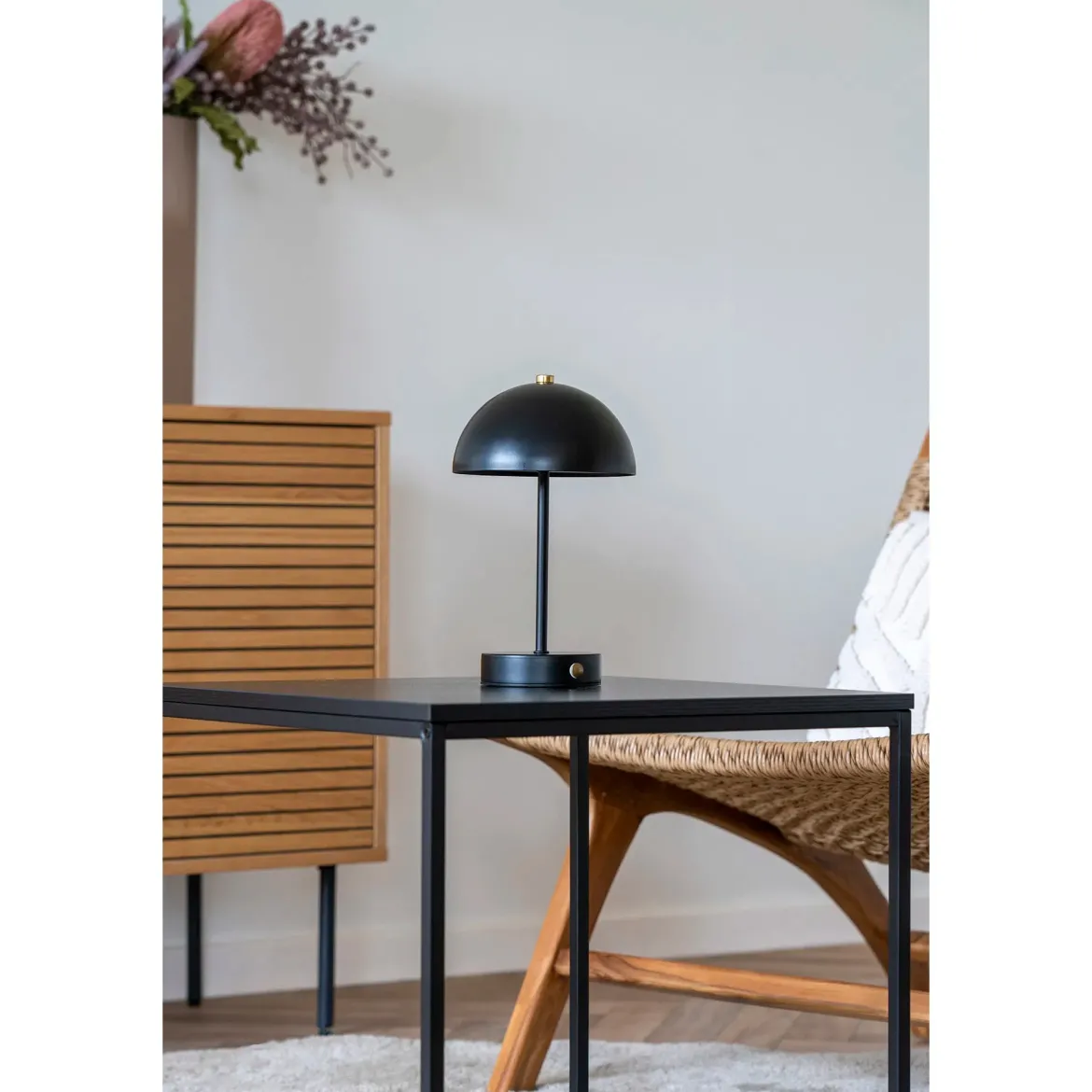 Tischlampe „Noelia“ – Zeitloses Design in Schwarz, Weiß oder Grün