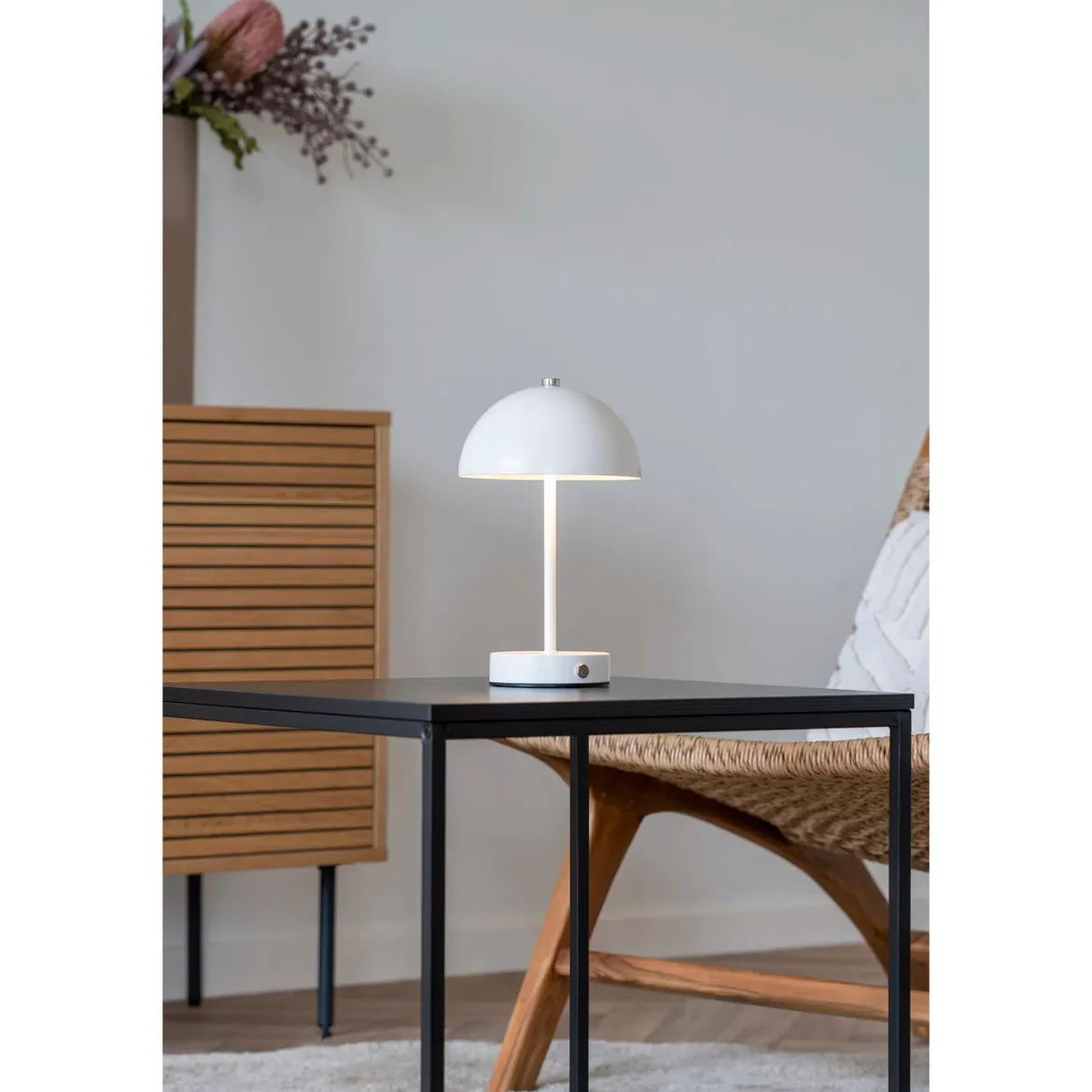 Tischlampe „Noelia“ – Zeitloses Design in Schwarz, Weiß oder Grün