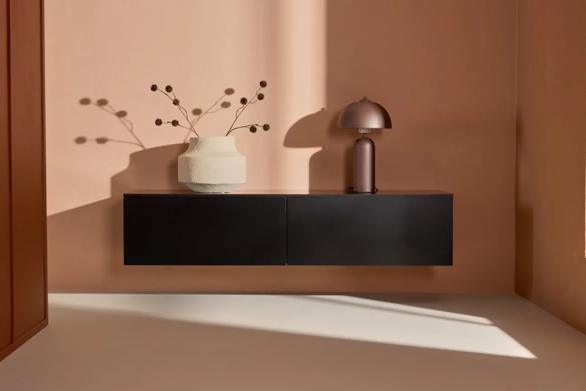 TV-Lowboard Nerio – Puristische Raffinesse in Schwarz