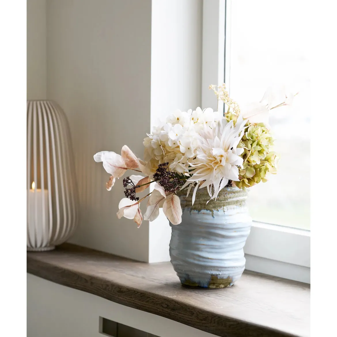 Vase Bravika - edle Keramikvase in hellblau
