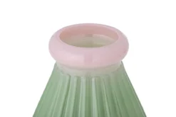 Vase Edona – Mundgeblasenes Glas mit sanfter Riffelung