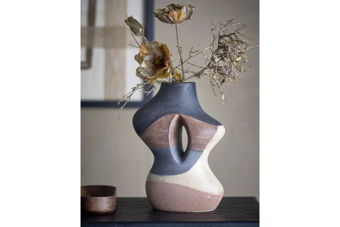Vase „Womano“ – aus Steingut