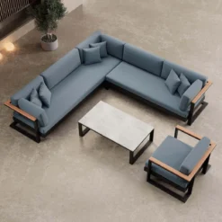 Vayla III – Loungegruppe mit Ecksofa, Loungesessel & Tisch aus schwarzem Aluminium | Aevora™ Kollektion