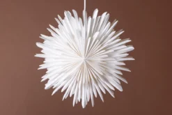Weihnachtliche Deckenleuchte Lyra - ⌀ 35 cm in Weiß & Braun