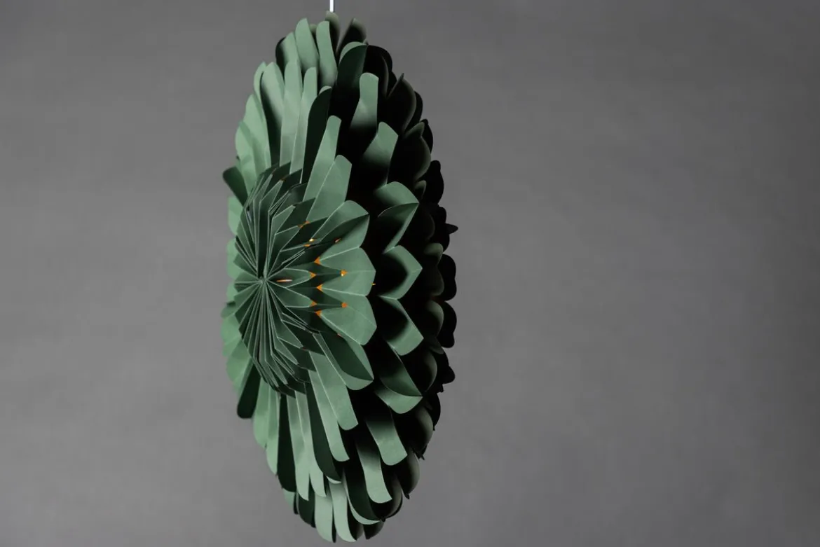 Weihnachtliche Deckenleuchte Flora - ⌀ 60 cm in 5 Farben