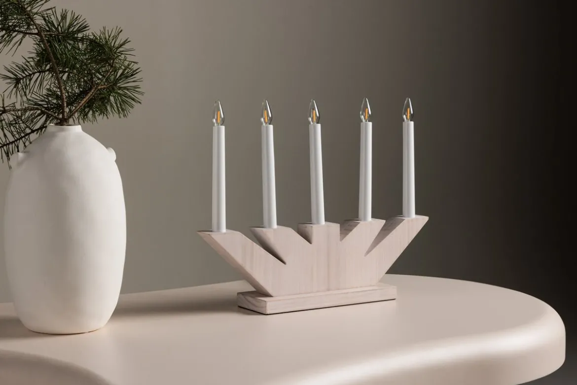 Weihnachtsbeleuchtung Alvra - stimmungsvoller Adventskerzenhalter