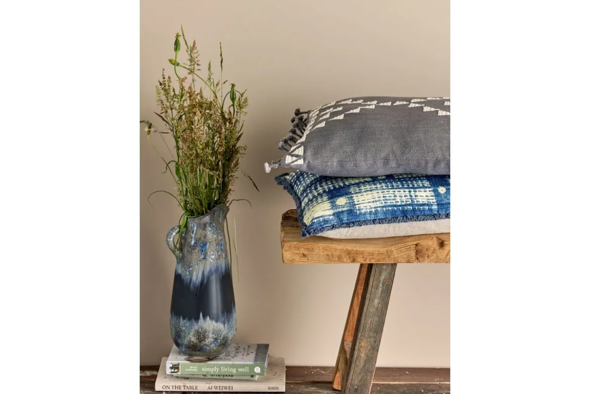 Zierkissen Elwin – Baumwollkissen in Blau mit Print & Fransen